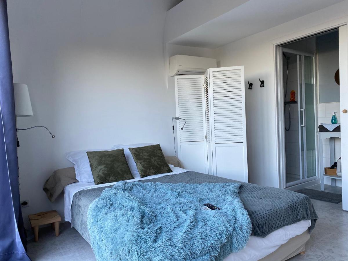 Tilley Lounge Cocoon 호텔 Fitou 외부 사진